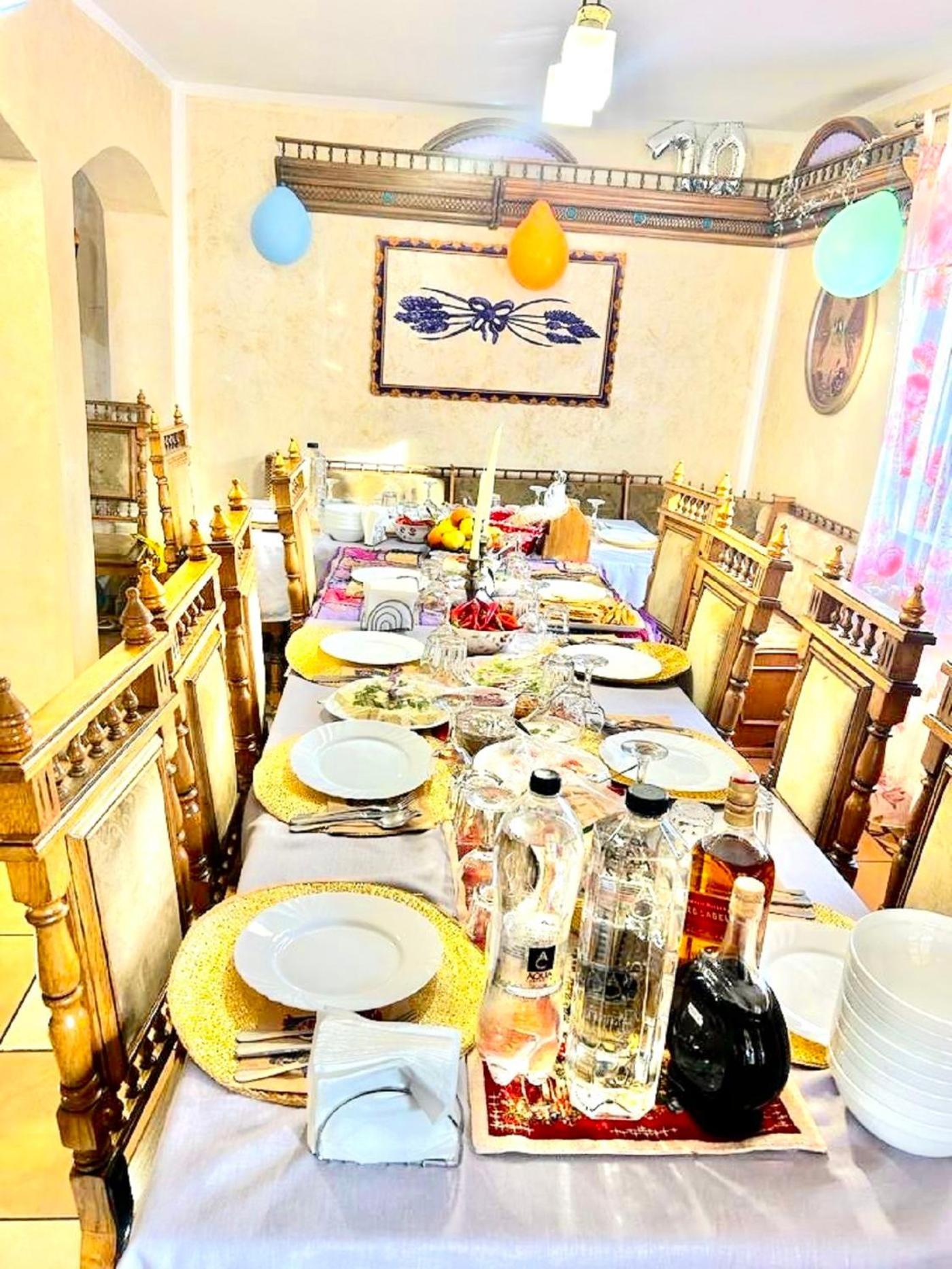 Leaganul Bucovinei Guest House Suceava Buitenkant foto