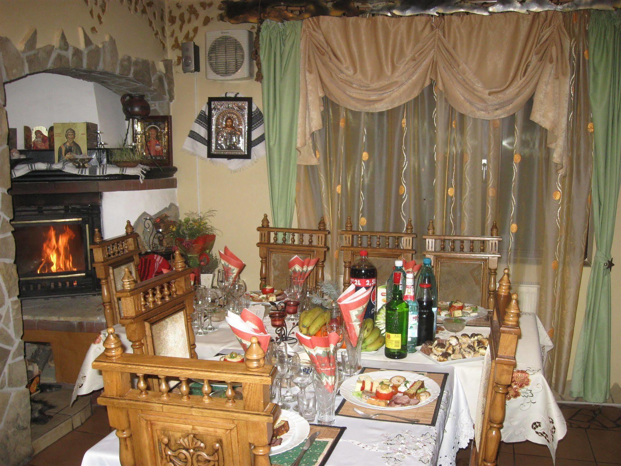 Leaganul Bucovinei Guest House Suceava Buitenkant foto