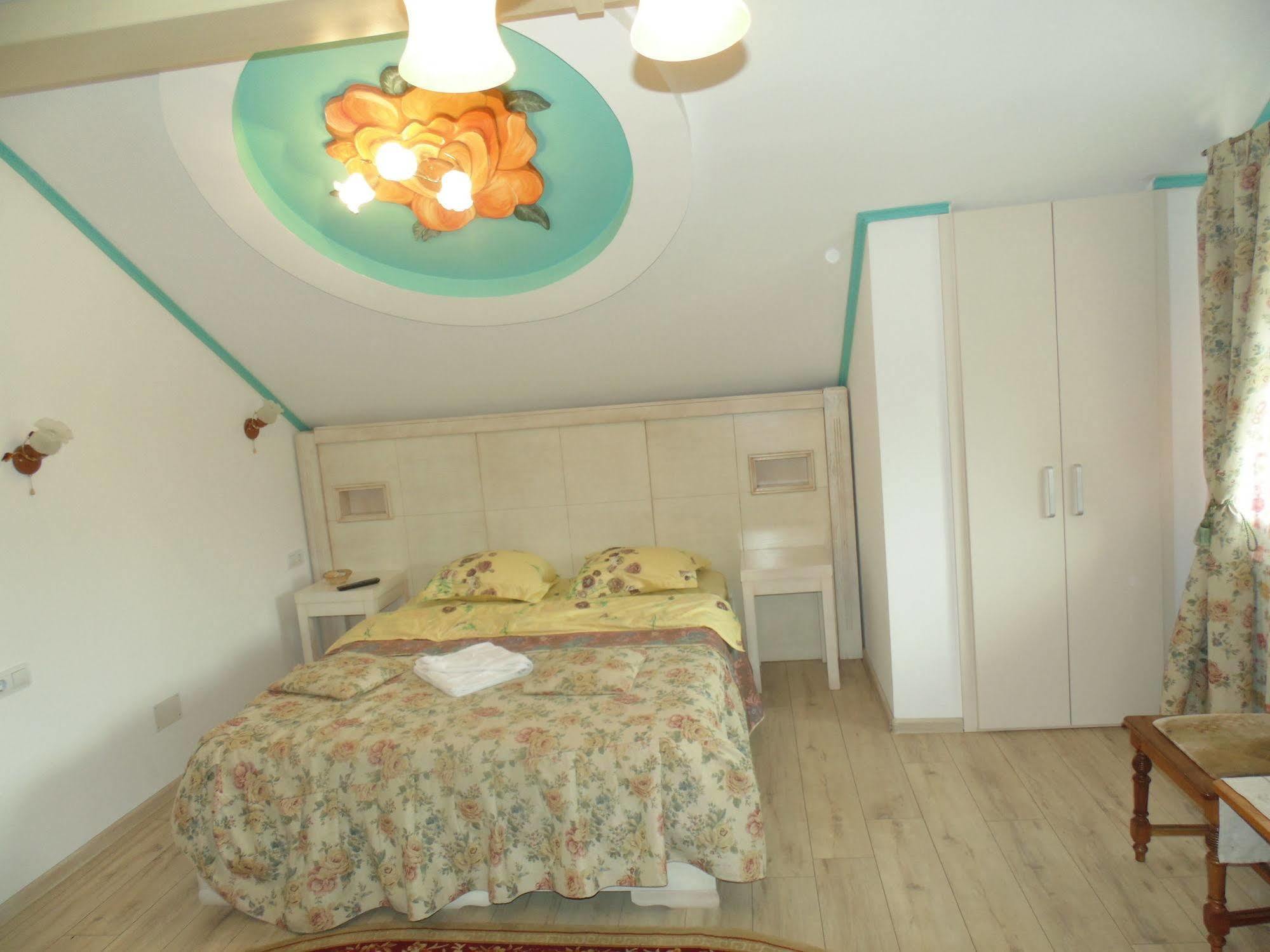 Leaganul Bucovinei Guest House Suceava Buitenkant foto