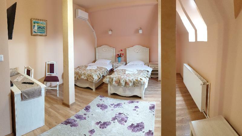 Leaganul Bucovinei Guest House Suceava Buitenkant foto